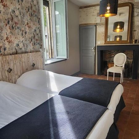 Le Gite Des Jardins Entrains-sur-Nohain Esterno foto